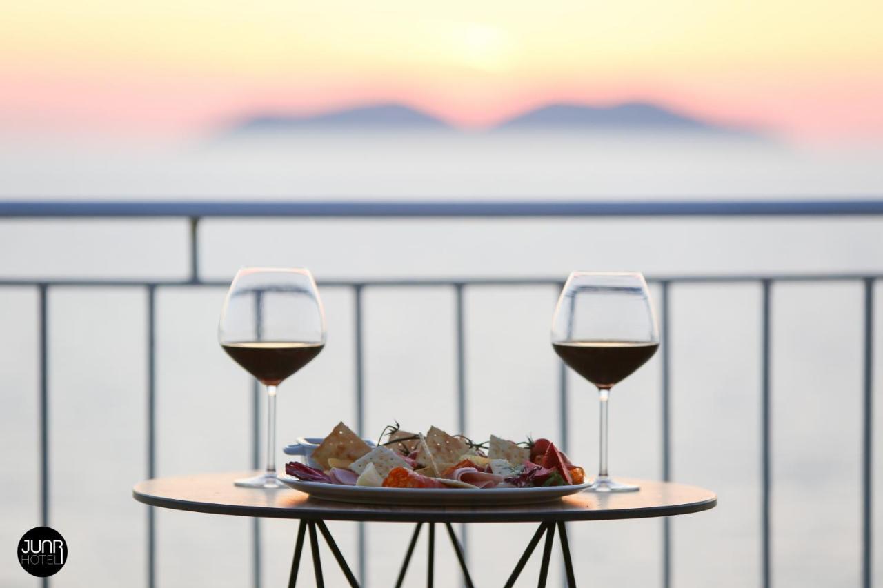 Skyhill Boutique Hotel Влёра Экстерьер фото