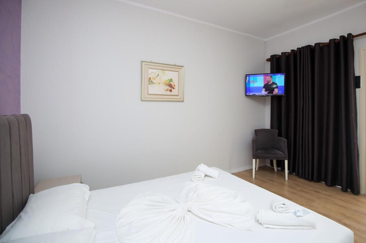 Skyhill Boutique Hotel Влёра Экстерьер фото